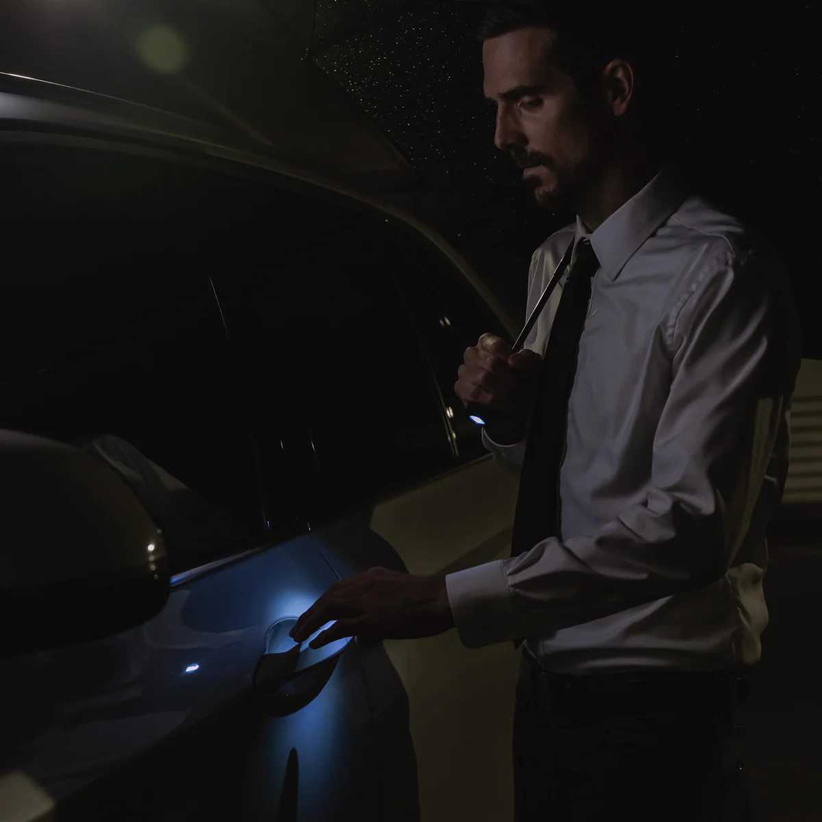 RainTorch™ Umbrella | Pivoting Flashlight | Auto Open/Close & Grip Handle - Image 21